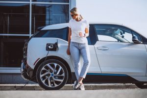 Pros and Cons of Electric Vehicles